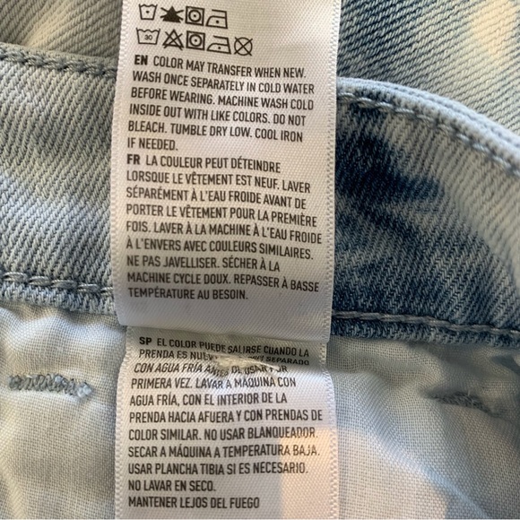 AMERICAN EAGLE OUTFITTERS TIE DYE HIGH-WAIST FRAYED HEM DESTRESS MOM SHORTS - Picture 5 of 16